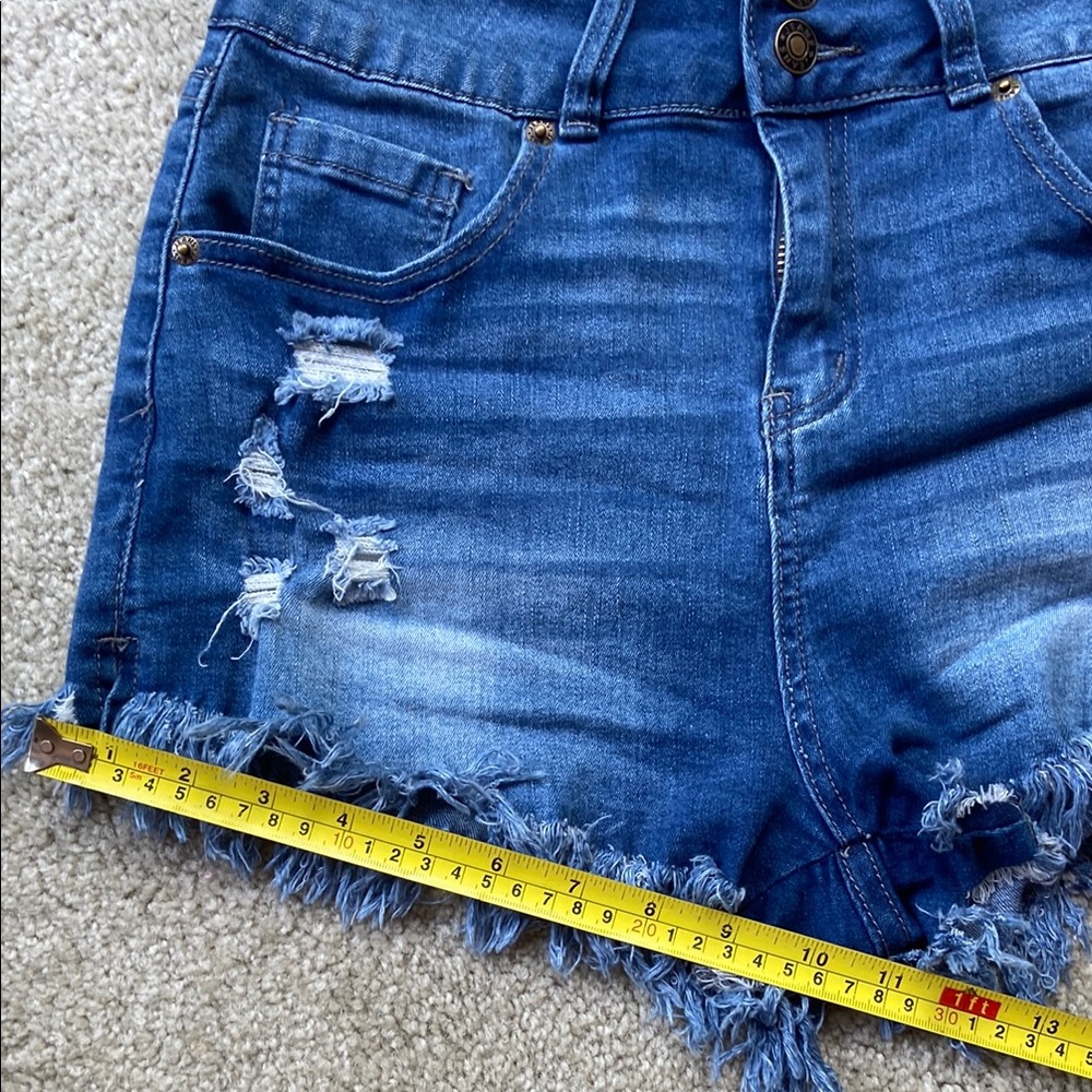 🪷Blue Denim Women's Shorts size Medium - Picture 5 of 6